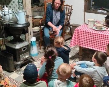 Dans la maison de Lucette en 1900
