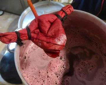 Initiation à la teinture végétale – Techniques du Shibori et du Tataki-zomé