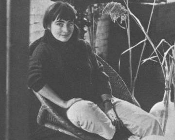 Femmes artistes et tapisserie belge