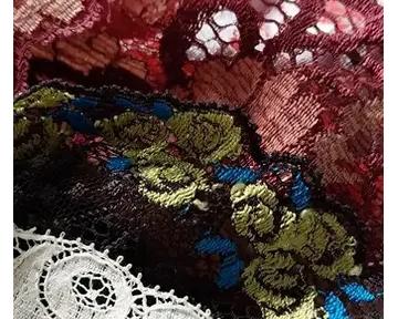 Les matières dans la dentelle et les textiles