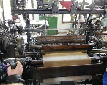 L'impact des inventions textiles d'Amiens dans le monde