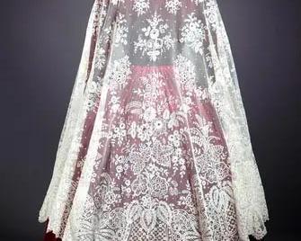 Les accessoires de mode de la Renaissance à la Belle Époque
